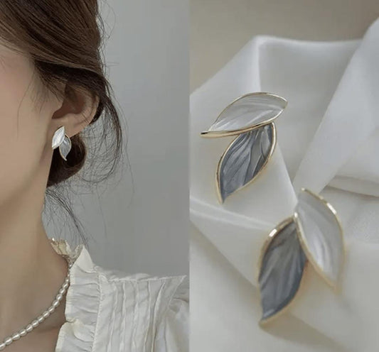Grey Leafy Texture Korean  Earings